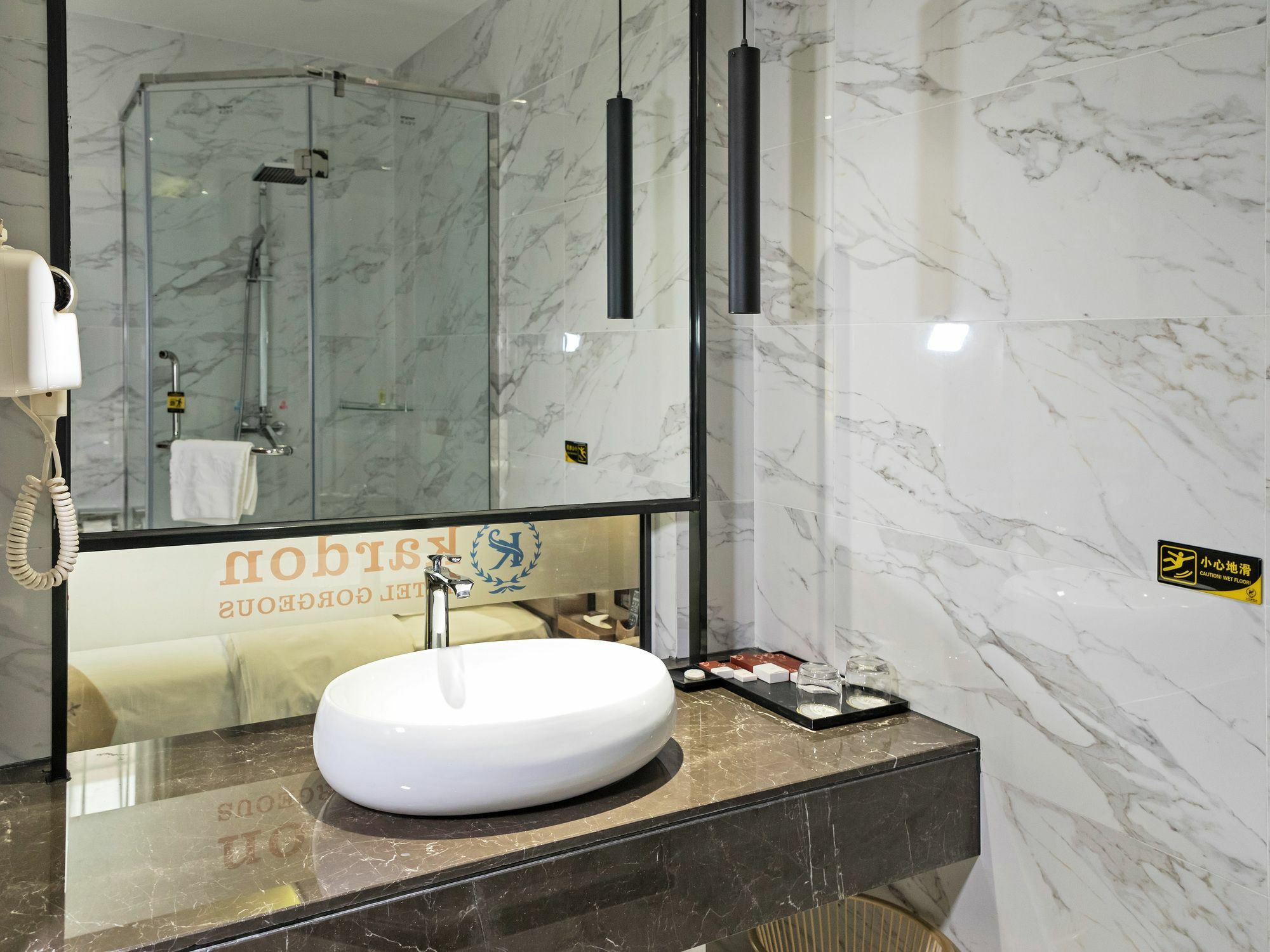 Kardon Hotel Gorgeous Guangzhou Luaran gambar